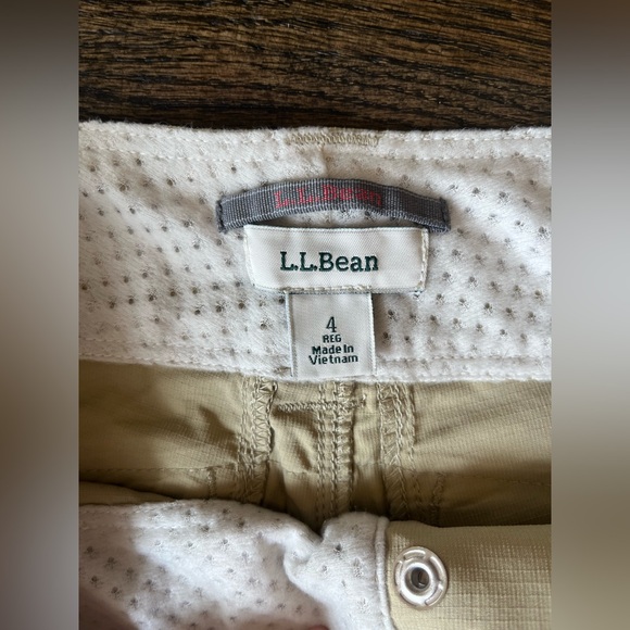 Women’s LL Bean Vista Trekking Pants Size 4 New with Tags Sandstone - Picture 9 of 10